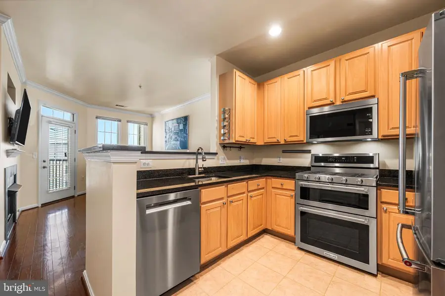 2055 26th St S #5-410, Arlington, VA 22206 - #3