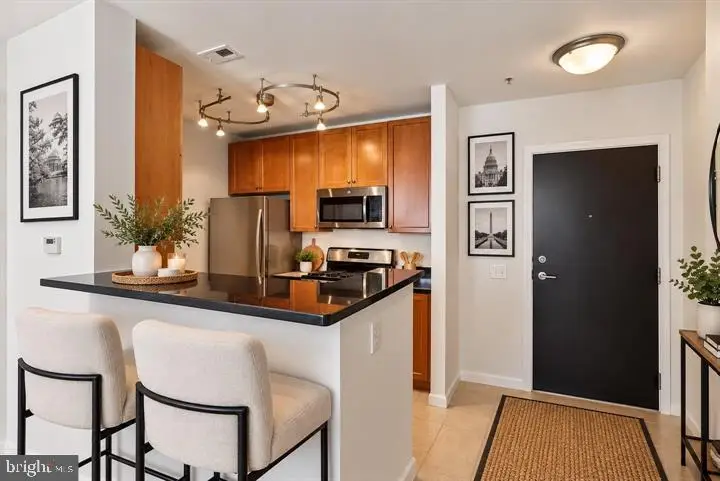 851 N Glebe Rd N #2015, Arlington, VA 22203 - #3