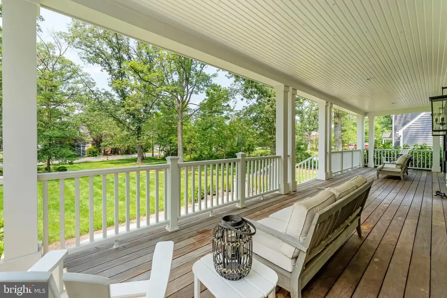 2025 Scroggins Rd, Alexandria, VA 22302 - Image #3