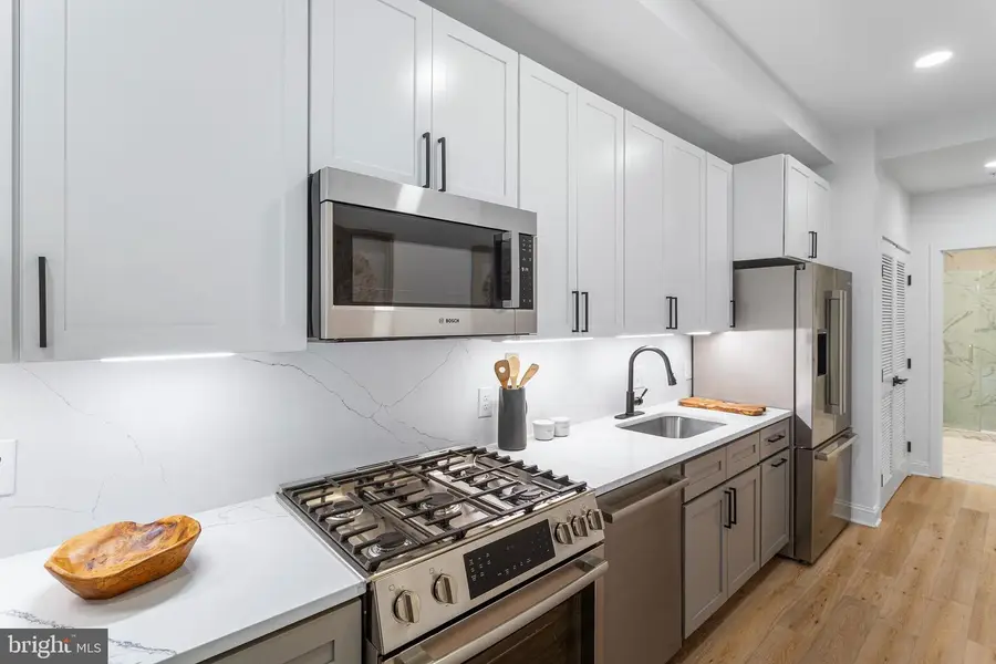 1229 King St #201, Alexandria, VA 22314 - Image #2