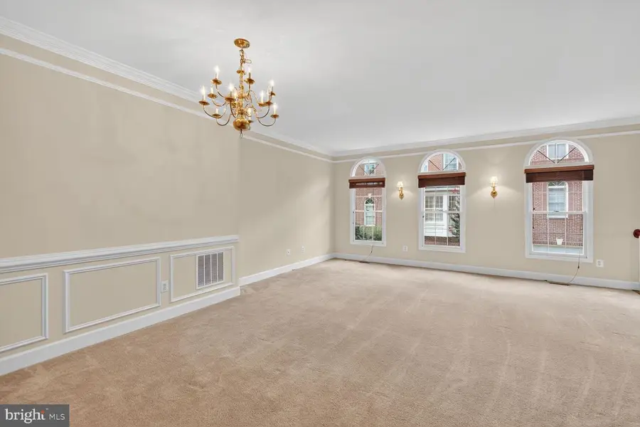 4627 Knight Pl, Alexandria, VA 22311 - Image #3