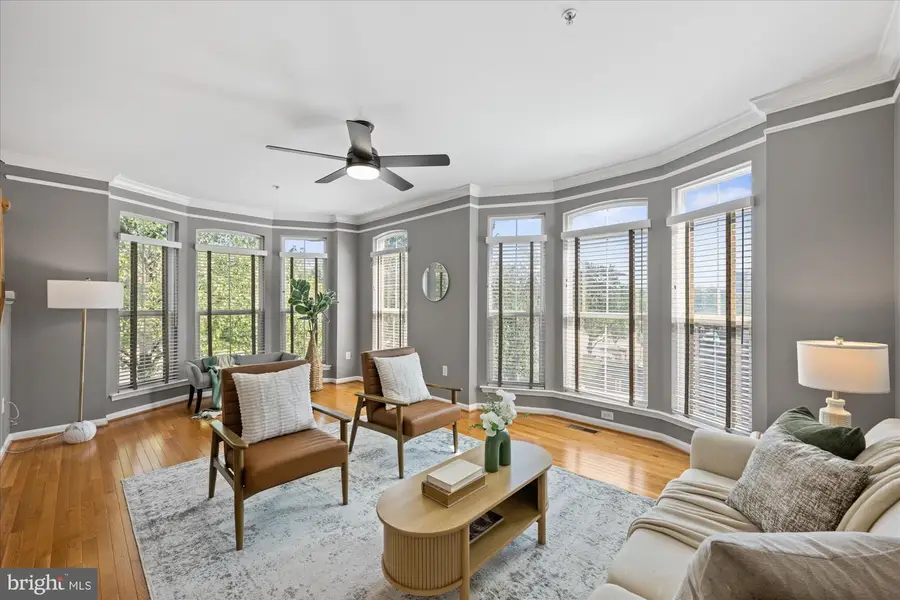 5101 Gardner Dr, Alexandria, VA 22304 - Image #2