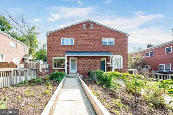 133 E Taylor Run Pkwy, ALEXANDRIA, VA 22314