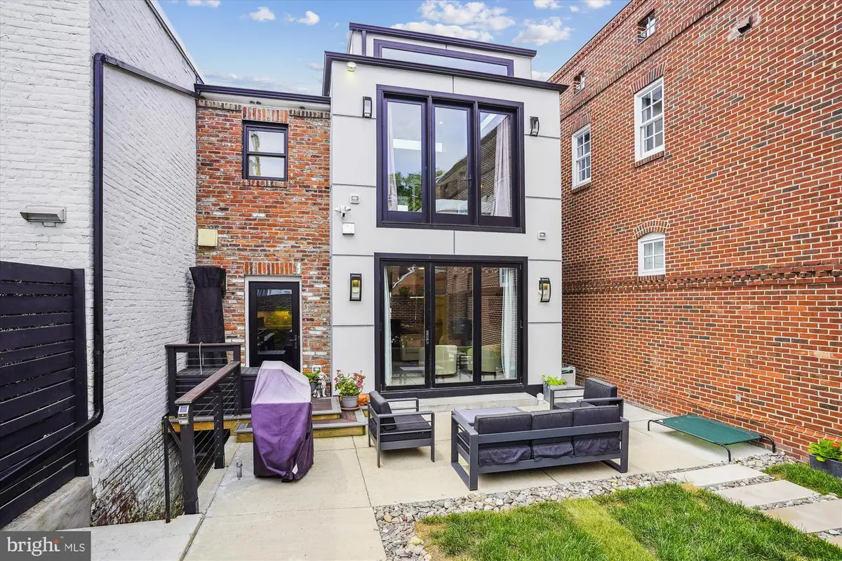 1015 Duke St, Alexandria, VA 22314 - Image #1