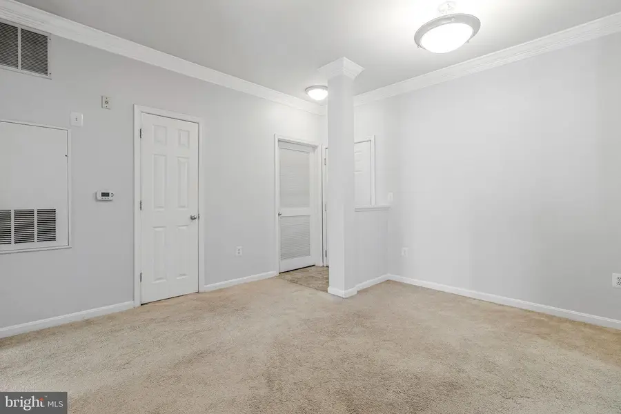 4862 Eisenhower Ave #272, Alexandria, VA 22304 - Image #2