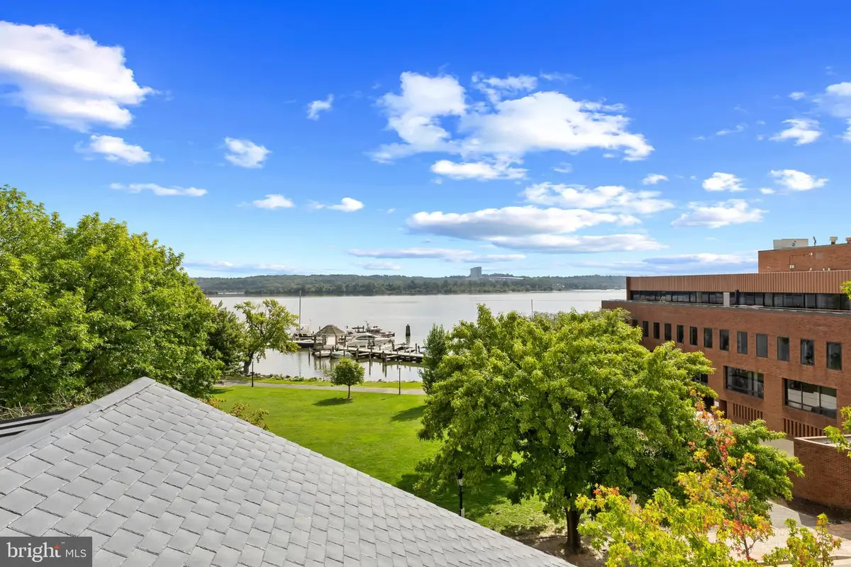 103 Queen St, Alexandria, VA 22314 - Image #1