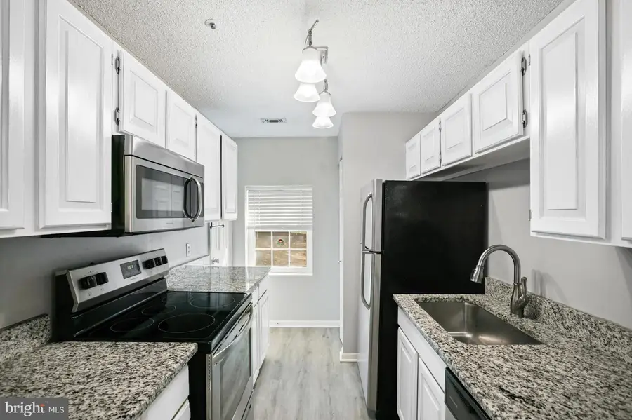 267 S Pickett St #102, Alexandria, VA 22304 - Image #3