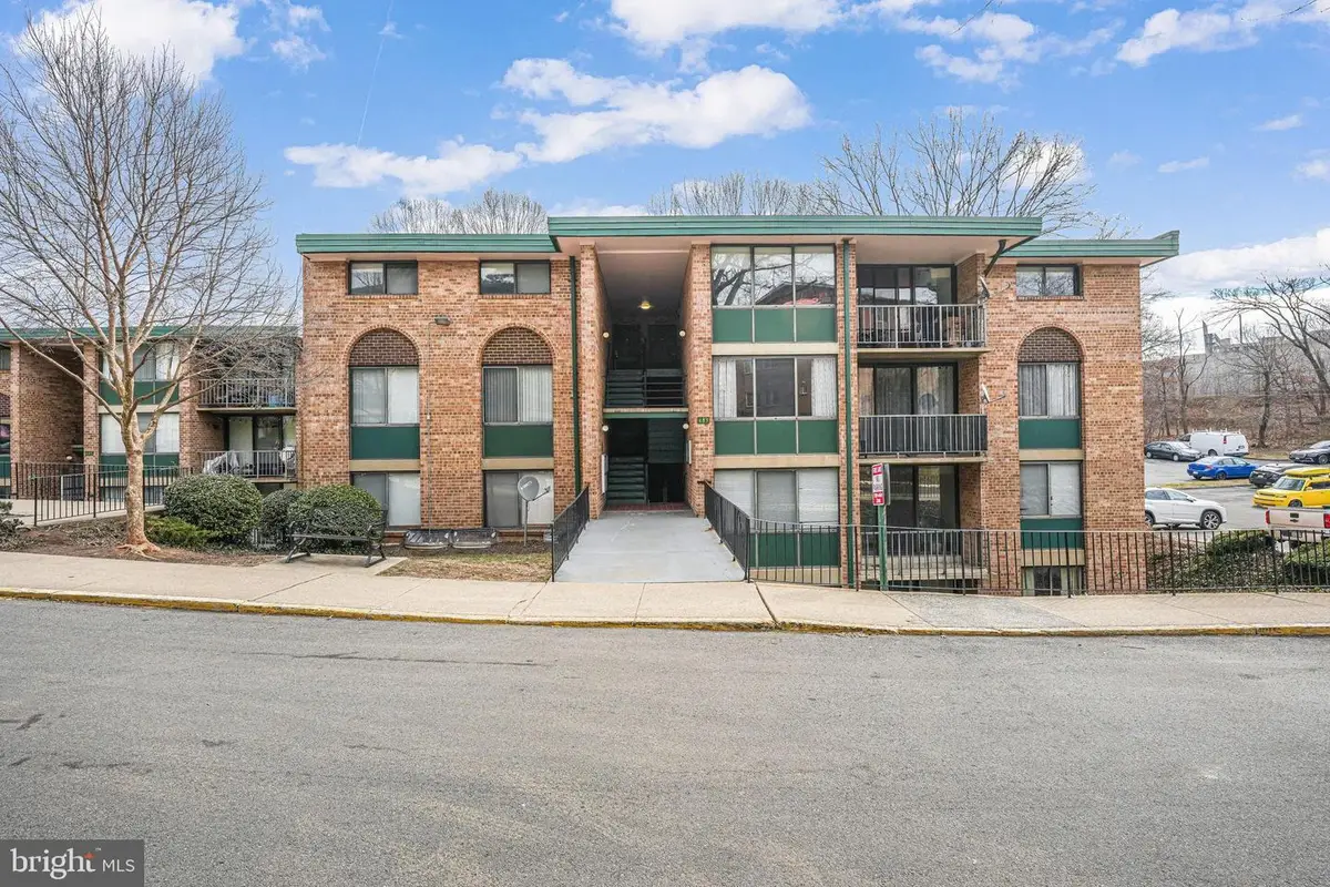 483 N Armistead St #t3, Alexandria, VA 22312 - Image #1