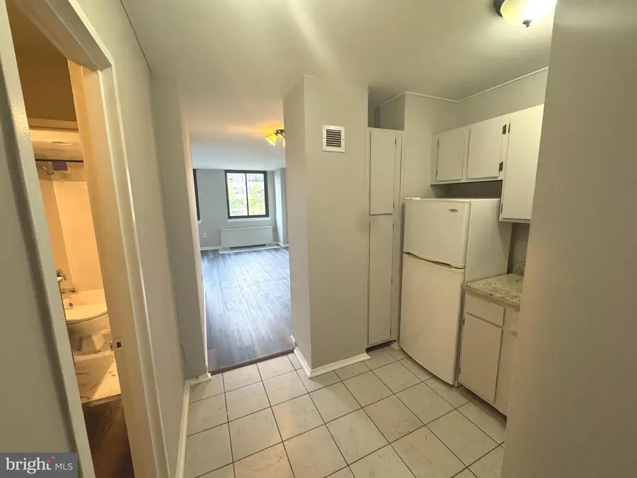 801 N Pitt St #401, Alexandria, VA 22314 - Image #3