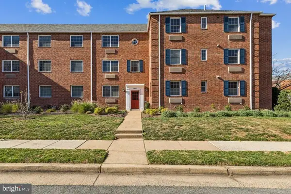 1620 W Abingdon Dr W #301, ALEXANDRIA, VA 22314