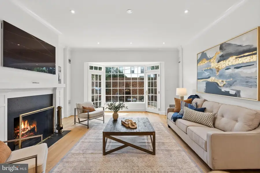 411 S Saint Asaph St, Alexandria, VA 22314 - Image #3