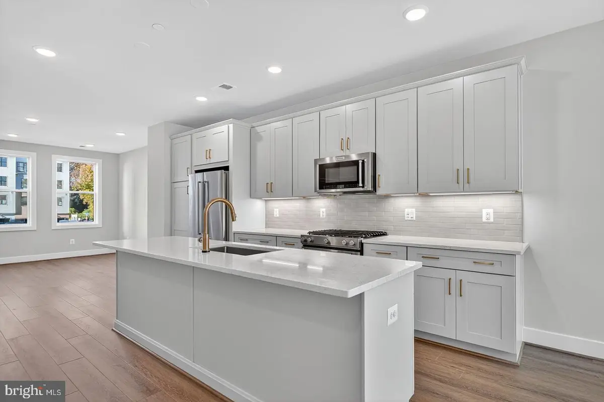 143 Shannon Mews, Alexandria, VA 22304 - Image #1