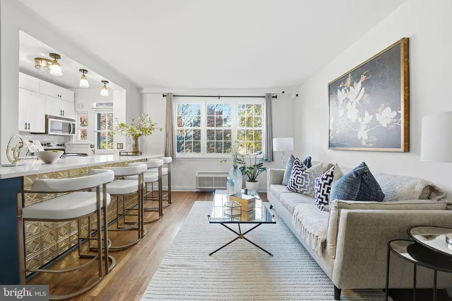 12 Ashby St #d, Alexandria, VA 22305 - Image #3