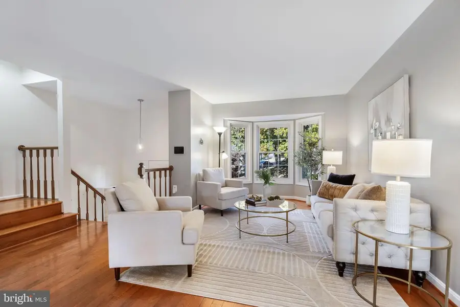 5406 Barrister Pl, Alexandria, VA 22304 - Image #2