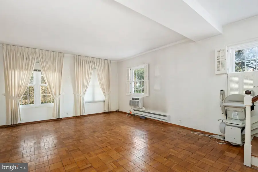 1750 Preston Rd, Alexandria, VA 22302 - #2