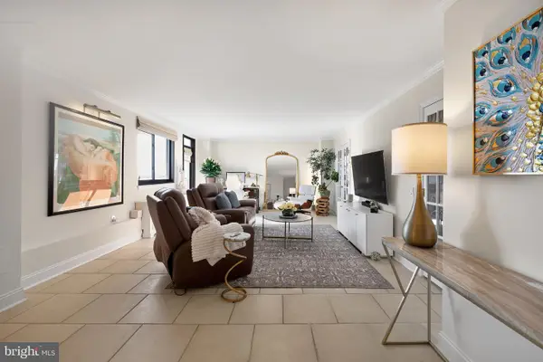 801 N Pitt St #1708, ALEXANDRIA, VA 22314