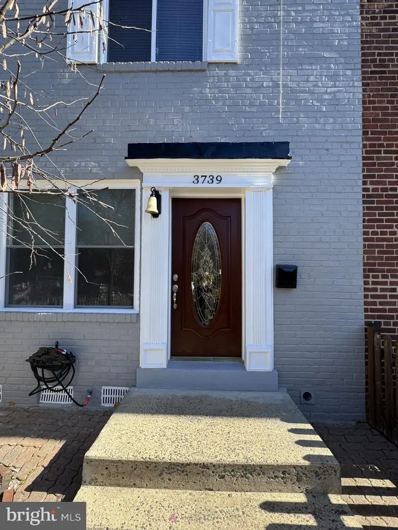 3739 Mark Dr, Alexandria, VA 22305 - Image #3