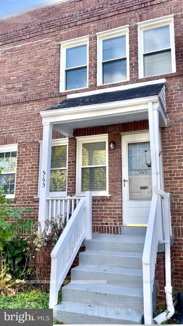 565 E Nelson Ave, ALEXANDRIA, VA 22301