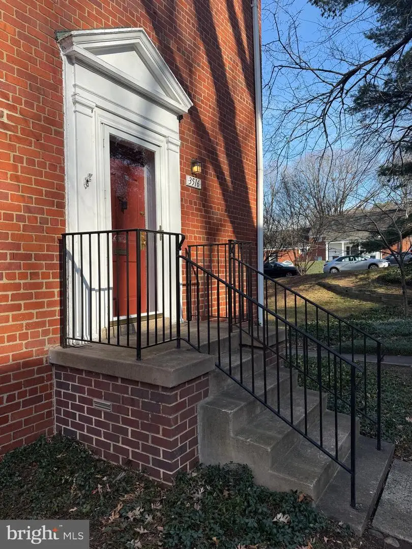3516 Martha Custis Dr, Alexandria, VA 22302 - Image #1