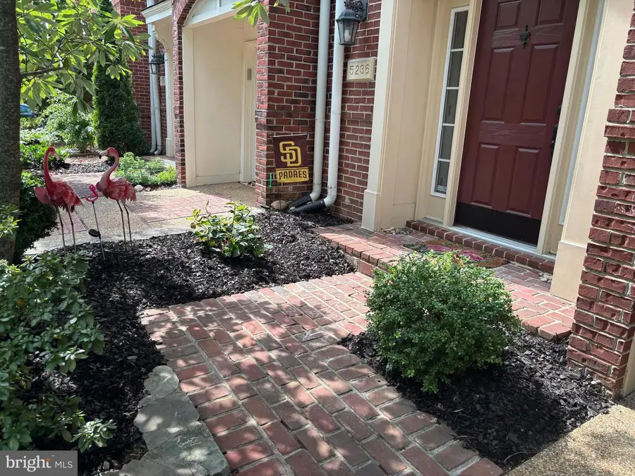 5236 Brawner Pl, Alexandria, VA 22304 - #3