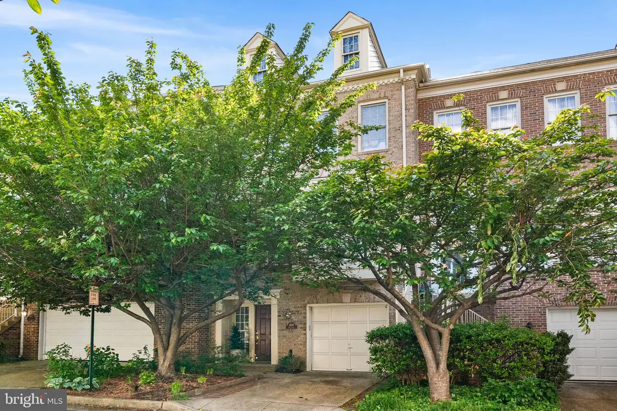 4668 Kell Ln, Alexandria, VA 22311 - #1