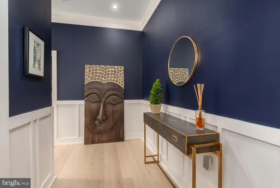 737 Swann Ave #502, Alexandria, VA 22301 - Image #2