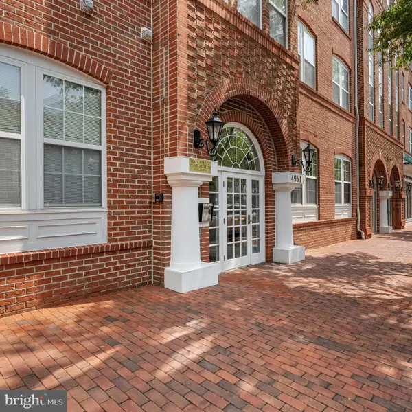 4951 Brenman Park Dr #115, ALEXANDRIA, VA 22304