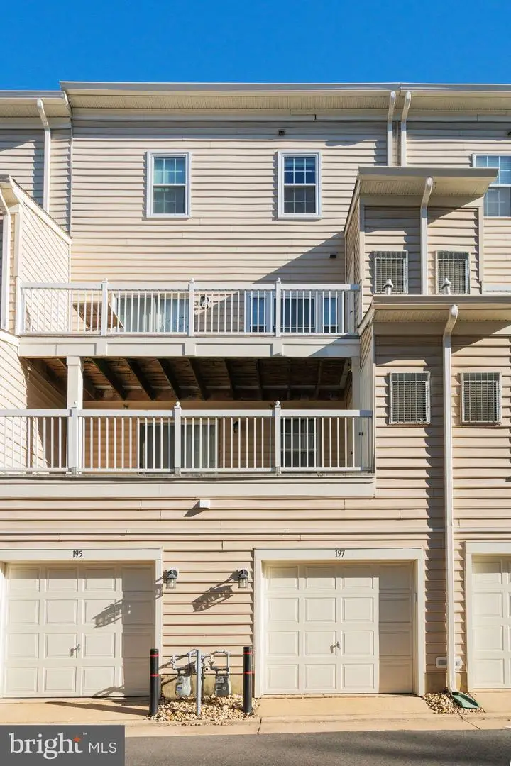 197 Martin Ln, Alexandria, VA 22304 - Image #2