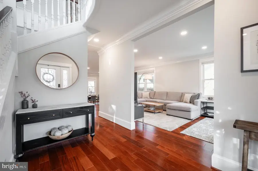 106 E Oxford Ave E, Alexandria, VA 22301 - #3