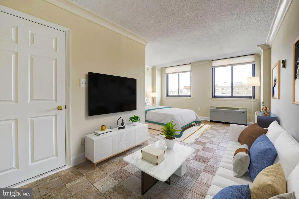 801 N Pitt St N #311, Alexandria, VA 22314 - Image #1