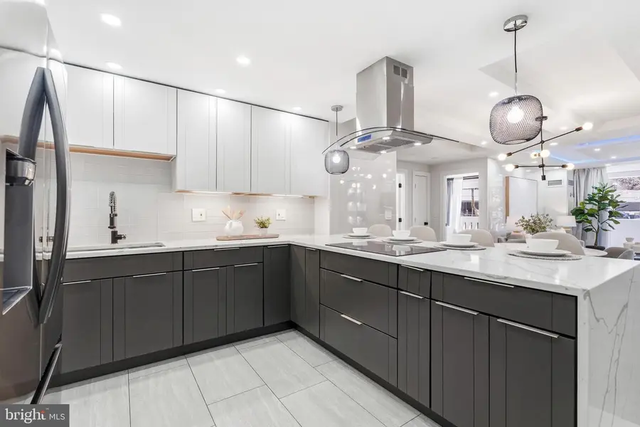 6101 Edsall Rd #205, Alexandria, VA 22304 - #2