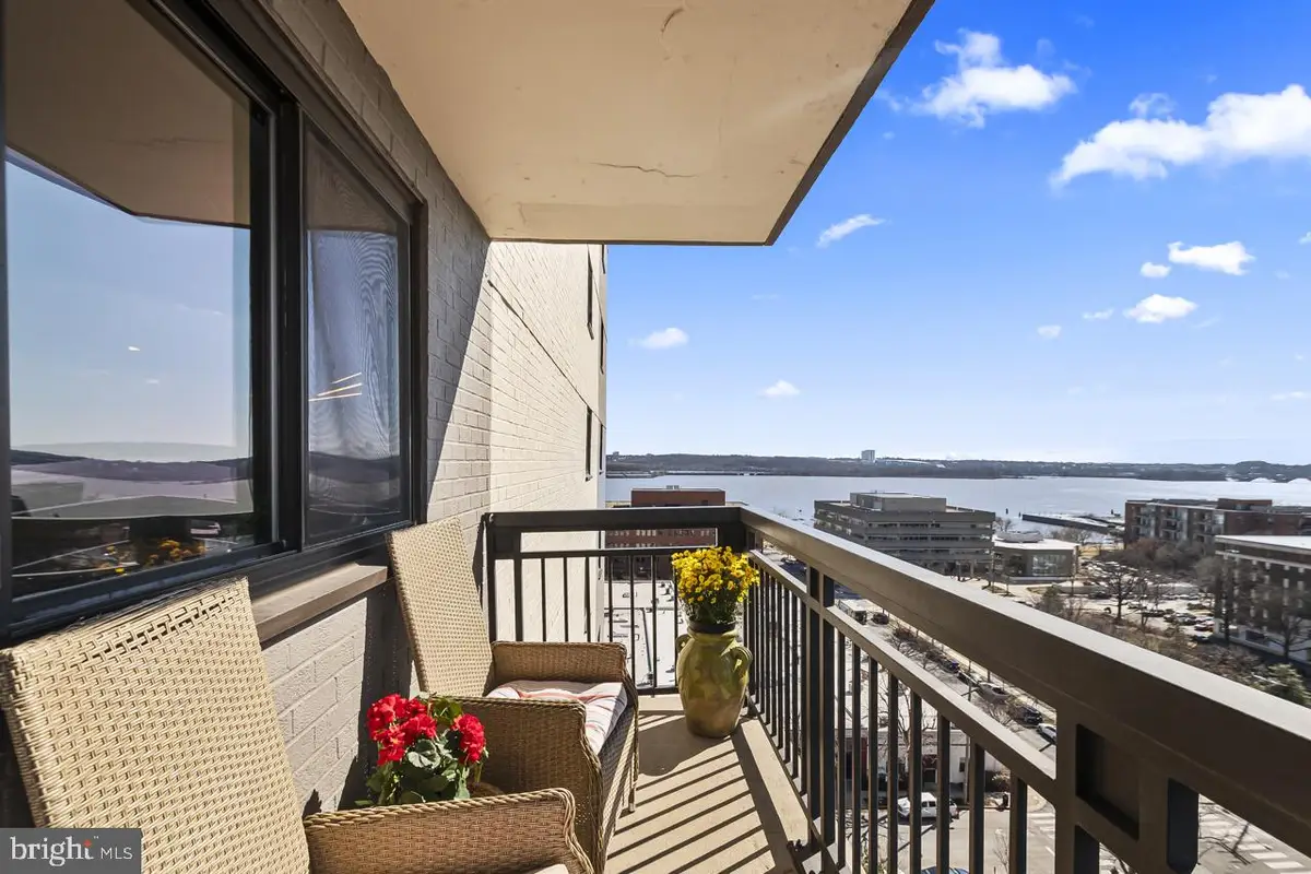 801 N Pitt St #1208, Alexandria, VA 22314 - #1