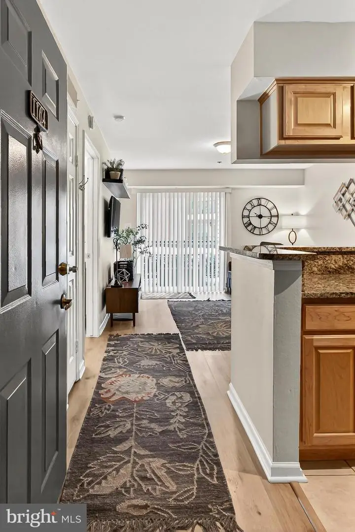 3307 Wyndham Cir #1164, Alexandria, VA 22302 - Image #3