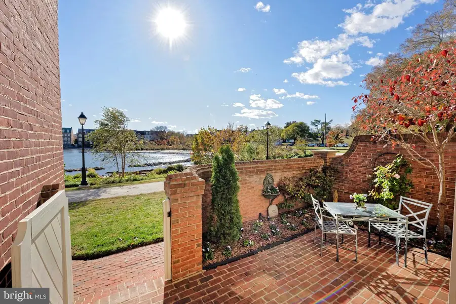 5 Wilkes St, Alexandria, VA 22314 - #3