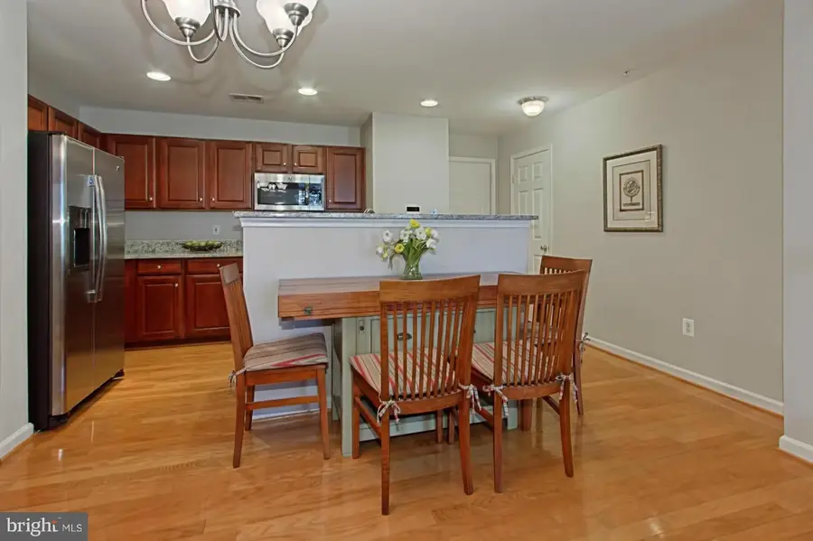527 Cameron Station Blvd, Alexandria, VA 22304 - #3