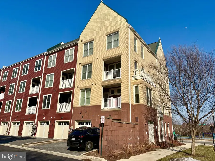 738 Mckenzie Ave, Alexandria, VA 22301 - #2