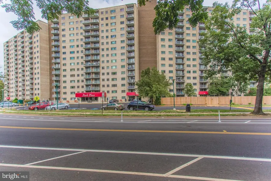 2500 N Van Dorn St #1226, Alexandria, VA 22302 - #2