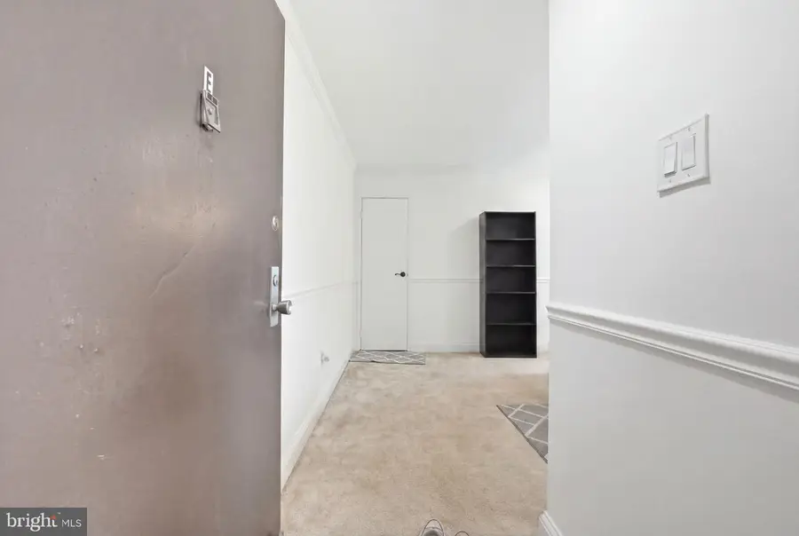 6141 Edsall Rd #e, Alexandria, VA 22304 - #2