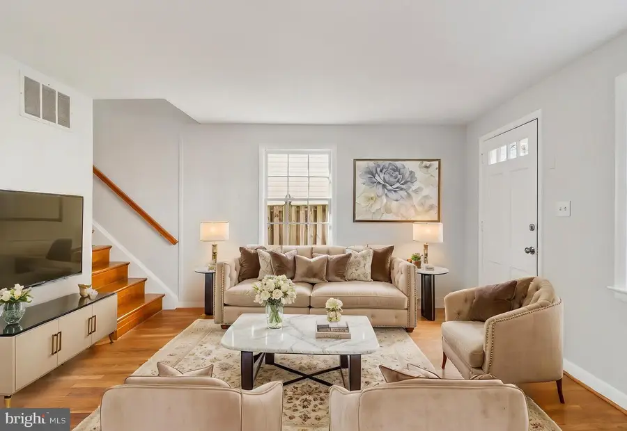 3829 Elbert Ave, Alexandria, VA 22305 - #2