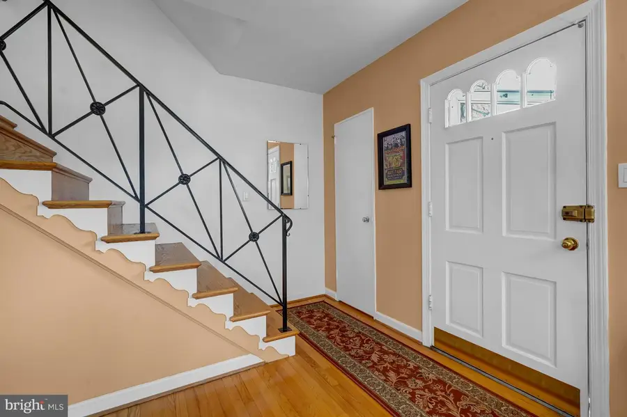 110 E Taylor Run Pkwy, Alexandria, VA 22314 - #2