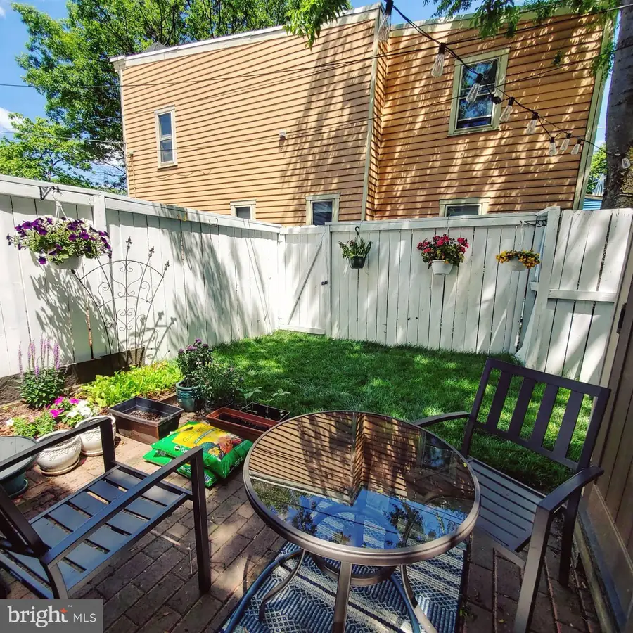 1321 Queen St, Alexandria, VA 22314 - #2