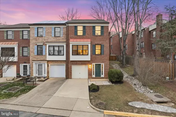 5421 Barrister Pl, ALEXANDRIA, VA 22304