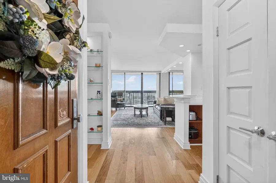 400 Madison St #1810, Alexandria, VA 22314 - #3