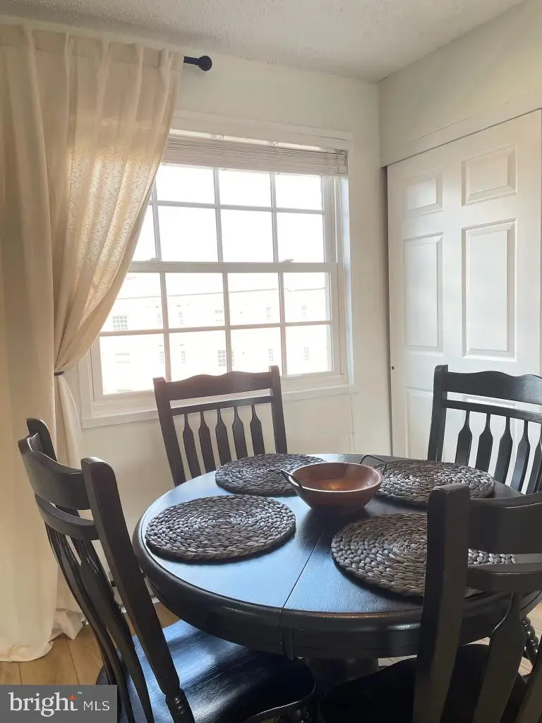 1632 W Abingdon Dr #302, Alexandria, VA 22314 - #2