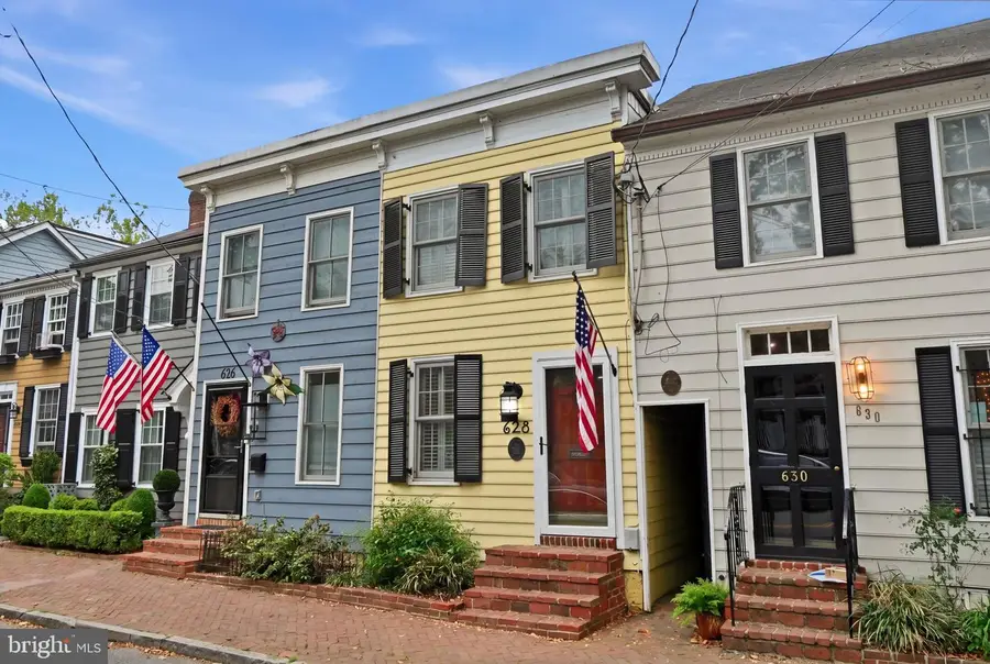 628 S Saint Asaph St, Alexandria, VA 22314 - #3