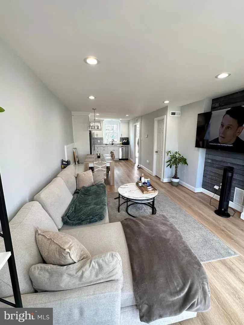 3724 Edison St, Alexandria, VA 22305 - #2