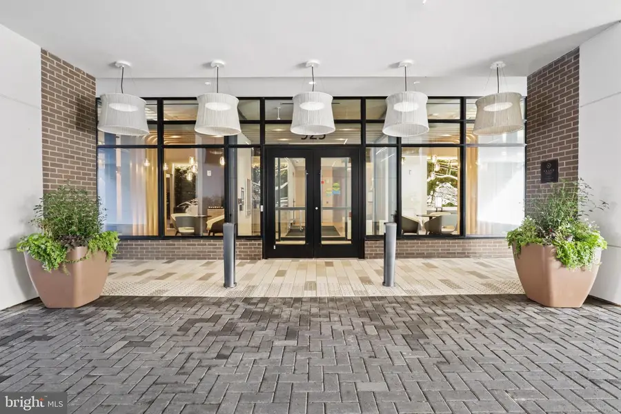 925 N Fairfax St #311, Alexandria, VA 22314 - #2