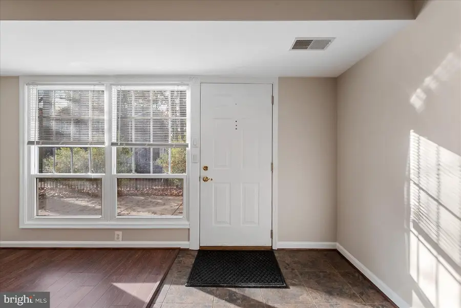 1247 N Van Dorn St, Alexandria, VA 22304 - #3