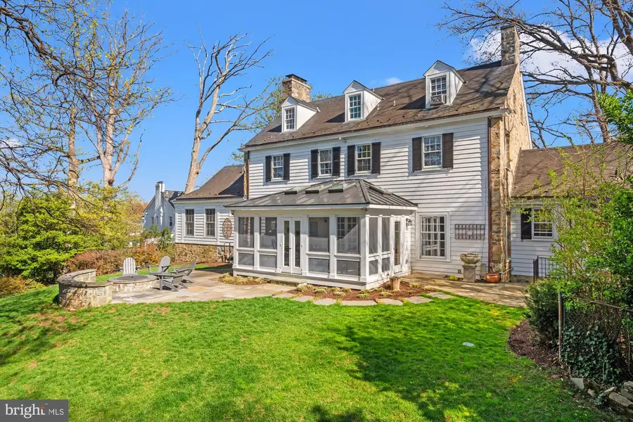 305 Mansion Dr, Alexandria, VA 22302 - #3