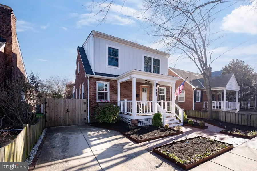 127 E Walnut St, Alexandria, VA 22301 - #2